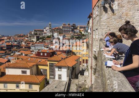 Portugal, Douro Tal, Region Nord, Porto, historischen Zentrum als Weltkulturerbe von der UNESCO, Aussicht, da die Terreiro da Se der Cais da Ribeira historischen Viertel Stockfoto