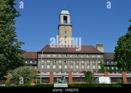 Rathaus, Carl-Schurz-Straße, Spandau, Berlin, Deutschland Stockfoto