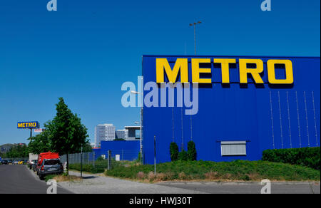 U-Bahn, An der Ostbahn, Friedrichshain, Berlin, Deutschland Stockfoto