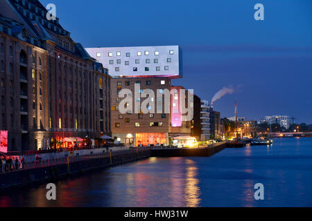 Spreespeicher, Hotel nhow Berlin, Spree, Friedrichshain, Berlin, Deutschland Stockfoto