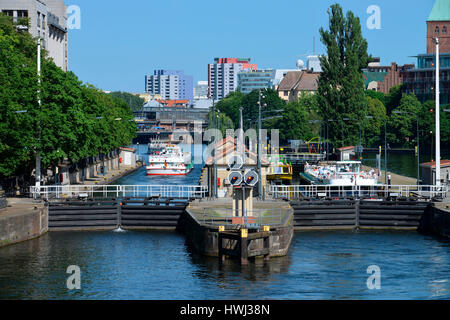 Muehlendammschleuse, Rolandufer, Mühlendammschleuse, Mitte, Berlin, Deutschland Stockfoto