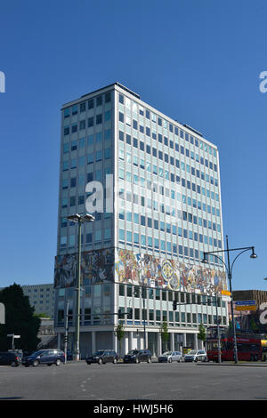 Haus des Lehrers, Otto-Braun-Straße, Mitte, Berlin, Deutschland Stockfoto