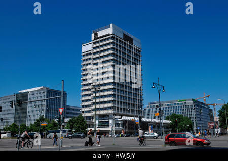 Haus des Reisens, Alexanderstrasse, Alexanderplatz, Mitte, Berlin, Deutschland Stockfoto