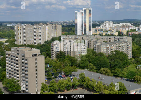 Hochhaeuser, Fritz-Erler-Allee, Gropiusstadt, Neukölln, Berlin, Deutschland Stockfoto