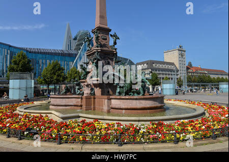 Mendebrunnen, Augustplatz, Leipzig, Sachsen, Deutschland Stockfoto