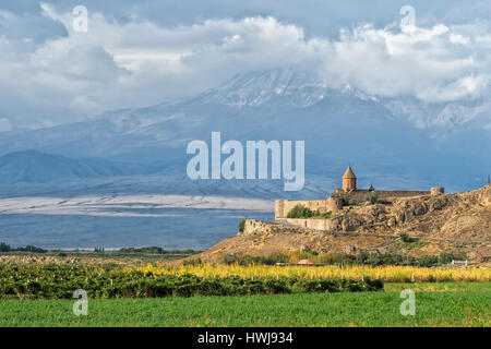 Khor Virap Kloster und apostolischen Kirche am Fuße des Berges Ararat, Ararat-Provinz, Armenien, Kaukasus, Naher Osten, Asien Stockfoto