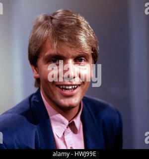 Deutscher Komiker, Wis und Moderator Hape Kerkeling, Deutschland 1980er Jahre. Deutsche Comedian, Schauspieler und TV-Moderator Hape Kerkeling, Deutschland der 80er Jahre. Stockfoto