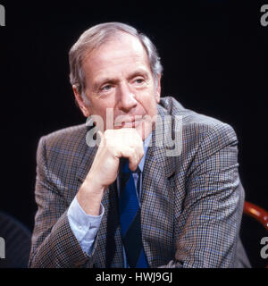 Deutscher Jurist und Politiker Klaus von Dohnanyi, Deutschland 1980er Jahre. Deutscher Rechtsanwalt und Politiker Klaus von Dohnanyi, Deutschland der 80er Jahre. Stockfoto