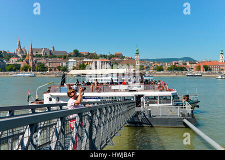 Faehre, Donau, Budapest, Ungarn Stockfoto