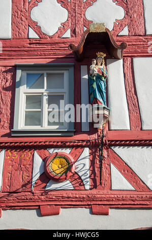 Madonnenfigur, Lauda-Koenigshofen, Lauda, Region Main-Tauber, Taubertal, Tauber-Franken, Baden-Württemberg, Heilbronn-Franken, Deutschland, Lauda-Königshofen Stockfoto