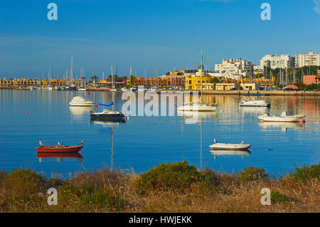 Portimao Blick von Ferragudo, Algarve, Portugal, Europa Stockfoto