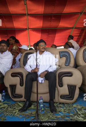 Oromia Staatspräsident Lemma Megerssa während der Gada System Zeremonie in Borana Stamm, Oromia, Yabelo, Äthiopien Stockfoto