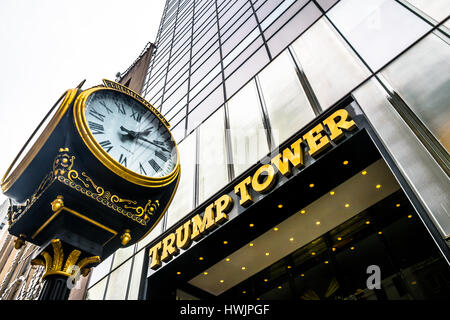 Fassade des Trump Tower, Residenz des Präsidenten wählen Donald Trump Stockfoto