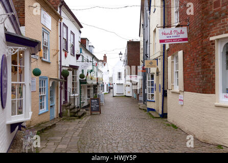 Lymington Markt Küstenstadt im zeitigen Frühjahr, Hampshire, England Stockfoto