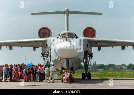 A-42 militärische Wasserflugzeug, Gagarrog, Russland, 18. Mai 2013. Das Experimentalflugzeug war kein Massenprodukt Stockfoto