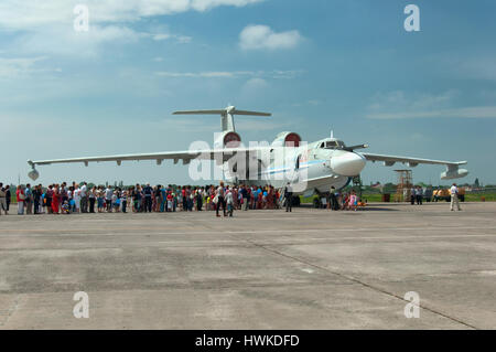 A-42 militärische Wasserflugzeug, Gagarrog, Russland, 18. Mai 2013. Das Experimentalflugzeug war kein Massenprodukt Stockfoto