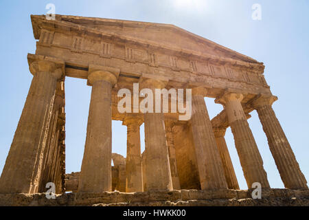 Tempel der Concordia in das Tal der Tempel, Agrigento, Sizilien Stockfoto