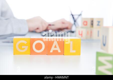 Ziel Wort mit bunten Blöcken. Ziel-Team Holz-Block Text Hand Geschäftskonzept Stockfoto