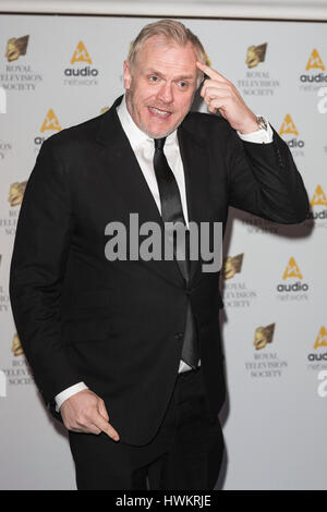 London, UK. 21. März 2017. Komiker Greg Davies kommt der Royal Television Society (RTS) Programm Awards im Grosvenor House Hotel, Park Lane. Stockfoto