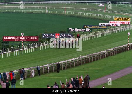 Werbung IN Vollansicht GOODWOOD Rennen Mai 94 24. Mai 1994 Stockfoto