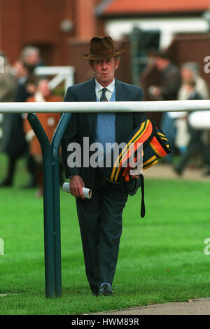 BRIAN MCMAHON Rennen PFERDETRAINER 17. April 1998 Stockfoto