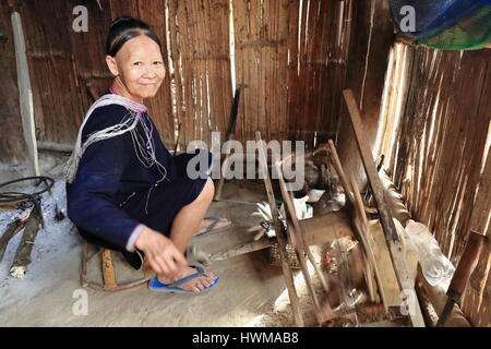 Luang Namtha SPR, Laos-Oktober 7, 2015: The Lanten Bergstämme sind eine ethnische Minderheit, die im Bereich zwischen E.Myanmar-N.Thailand-W.Laos-S.China Leben. Stockfoto