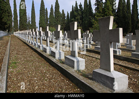 THESSALONIKI, Griechenland - 26. November 2012: Zeitenlik, die Alliierten Soldatenfriedhof und World War I Memorialpark. Enthält die Gräber von der serbischen, F Stockfoto