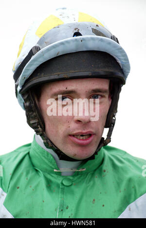 TIMOTHY MURPHY JOCKEY CHELTENHAM RACECOURSE CHELTENHAM 17. November 2002 Stockfoto