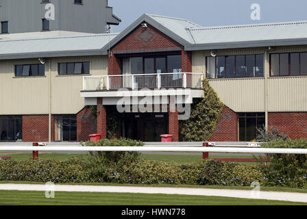 SOUTHWELL RACECOURSE Allwetter-RACING SOUTHWELL RACECOURSE SOUTHWELL 12. April 2002 Stockfoto