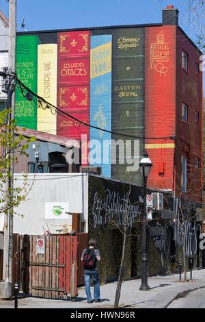 Kanada, Quebec, Montreal Hommage an Emile Nelligan durch Les Hommes de Lettres im Jahr 2015 Im Jahr 2014 MU nahm sein Quartier auf der Avenue Savoie (zwischen St-Denis Street und die große Bibliothek) an den Wänden eine Ode dank Literatur für das Talent von mehreren Wandbild Künstler von einer Jury gewählt: Jason Botkin, fünf Acht, die Männer von Buchstaben, William Patrick und Adam Sajkowski, Gen Pendon, Bruno Rouyère und Dominique Desbiens, und Röntgen zu setzen Stockfoto