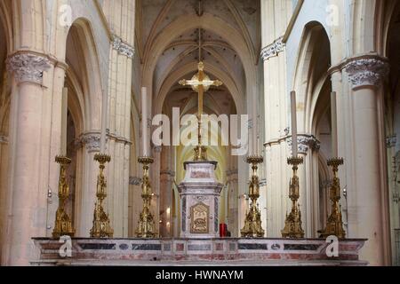 Altar der Priory-Kirche von St. Peter und St. Paul, Souvigny, Allier, Frankreich Stockfoto
