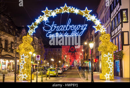 Eintritt in die Stadt Straßburg auf Weihnachten Stockfoto