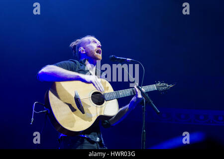 London, UK. 3. April 2017. Newton Faulkner erscheinen in der Royal Albert Hall, London auf 03.04.2017 Credit: The Foto Zugang/Alamy Live News Stockfoto