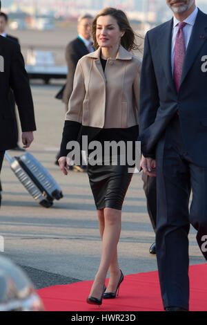 Tokio, Japan. 4. April 2017. Königin Letizia Ankunft Hanea Flughafen anlässlich ihrer offiziellen Besuch nach Japan in Tokio auf Dienstag, 4. April 2017. Spanischen Könige kamen nach Japan für einen dreitägigen Besuch Credit: Gtres Información Más lokalen auf line,S.L./Alamy Live News Stockfoto