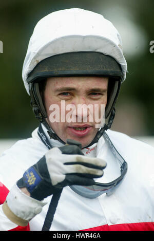 TIMOTHY MURPHY JOCKEY CHELTENHAM RACECOURSE CHELTENHAM 12. März 2003 Stockfoto