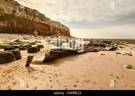 Hunstanton, England - März 10: Schiffbruch der Holz- Dampf trawler Schiff/Boot heraton' auf Hunstanton Beach, Norfolk. HDR-Bild. in Hunstanton, noch Stockfoto