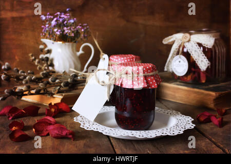 Retro-rustikale hausgemachte Marmeladenglas Stockfoto