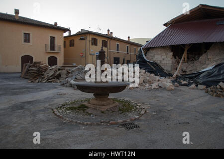 Häuser zerstört in Norcia nach dem heftigen Erdbeben von 30. Oktober 2016 Stockfoto