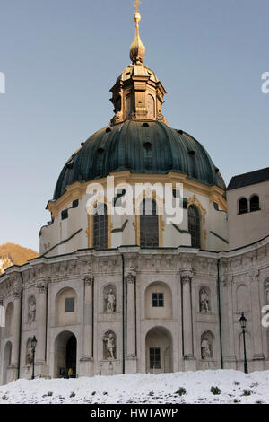 Die Fassade des Ettal Abbey im Winter. Ein Benediktiner-Kloster in Bayern, in der Nähe von Oberammergau, Deutschland Stockfoto