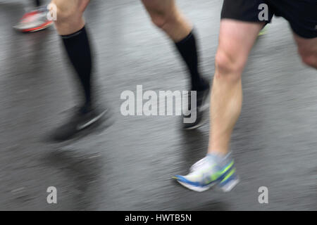 Brighton-Halbmarathon-Läufer Stockfoto