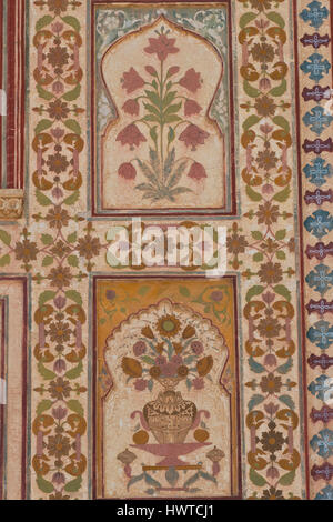 Haupteingang im Amber Fort, herrliche befestigten Palast in der Nähe von Jaipur, Rajasthan, Indien. Diese Maharadscha-Residenz befindet sich auf Maota See becam Stockfoto