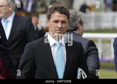 MICHAEL OWEN Rennen Pferd Inhaber YORK RACECOURSE YORK ENGLAND 15. Mai 2015 Stockfoto