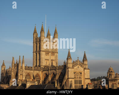 Die Abbey Church of Saint Peter and Saint Paul (aka Bath Abbey) in Bath, Großbritannien Stockfoto