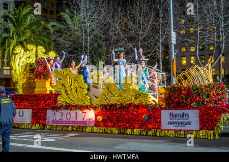 San Francisco, Kalifornien - 11. Februar 2017: Chinesisches Neujahr Feier Parade in der beliebten und bunte Chinatown Viertel in San Francisco. Stockfoto