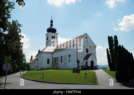 Kirche der Heiligen Dreifaltigkeit in Velika Nedelja, Slowenien am 2. Juli 2016. Stockfoto