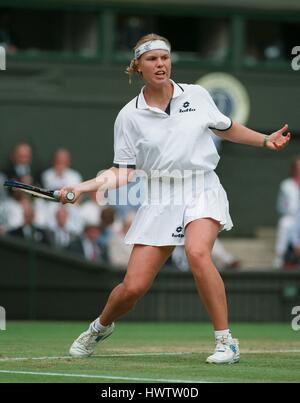 ANKE HUBER WIMBLEDON 5. Juli 1995 Stockfoto