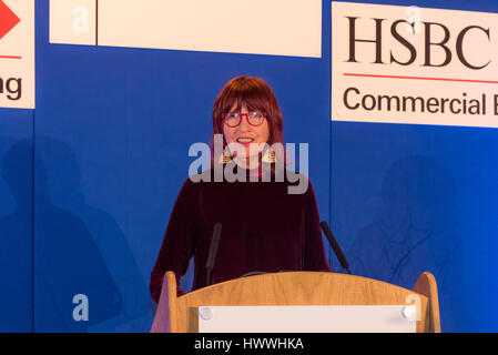 York, UK. 23. März 2017. Janet Straße-Porter CBE, Englisch Berühmtheit, Medien-Persönlichkeit, Journalist und Sender und aktuellen Moderator wenn ITV Loose Women, richtet sich an Mitglieder von York und North Yorkshire Chamber Of Commerce in ihrer jährlichen Dinner. Die Veranstaltung fand in der National Railway Museum und Ms Street-Porter sprach offen einem verpackten Publikum von Business-Männer und Frauen, Erinnerungen an ihre Erlebnisse und Gliederung ihrer Vision für Jahr100, eine Kampagne, die Gesellschaft zu 100 gesunde Jahre Leben vorbereiten soll. Foto Bailey-Cooper Fotografie/Alamy Live-Nachrichten Stockfoto