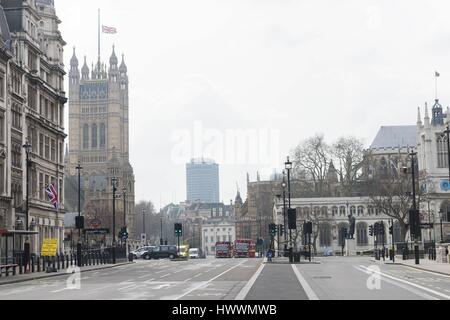 London, Grossbritannien. 23. März 2017. Untersuchung weiter am Tag nach dem Terror-Anschlag im Herzen von London, Westminster. London-UK 23.03.2017 | Verwendung Weltweit/Picture Alliance Credit: Dpa/Alamy Live-Nachrichten Stockfoto