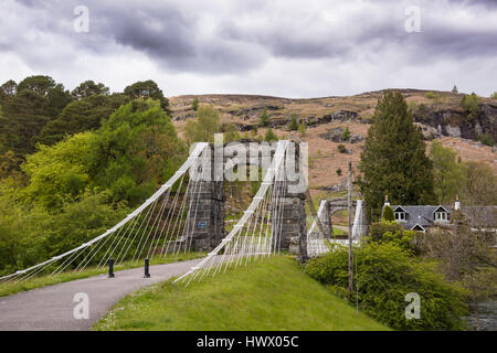 Brücke von Oich, Aberchalder, Highlands, Schottland. Stockfoto