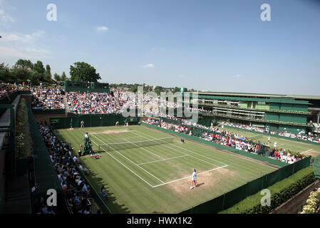 COURT 18 & Hof 1 WIMBLEDON CHAMPIONSHIPS 2003 WIMBLEDON LONDON ENGLAND 26 Juni 2003 Stockfoto